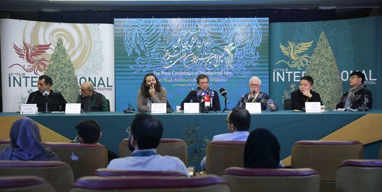 آی تیکت نیوز - نشست رسانه‌ای داوران بخش بین الملل جشنواره فیلم فجر برگزار شد
