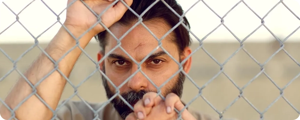 فیلم کمپ ایکس‌ری (Camp X-Ray) – 2014 