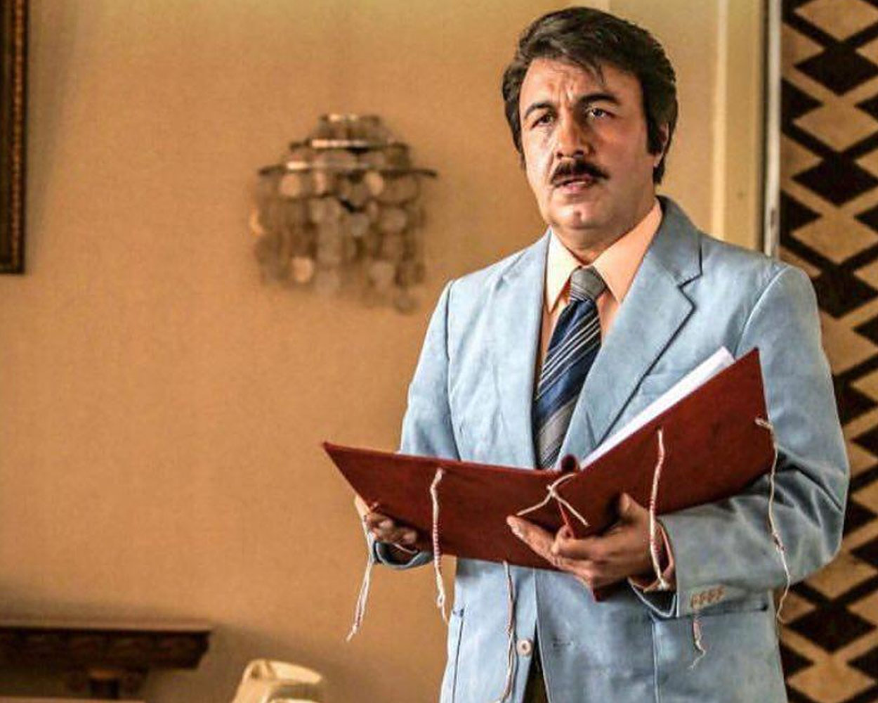 کلاژ رنگارنگ از پوسترهای برترین فیلم‌ها