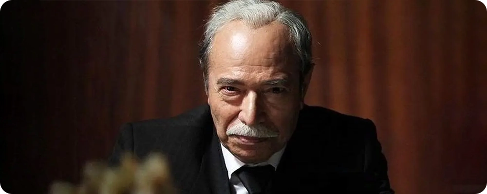 علی نصیریان
